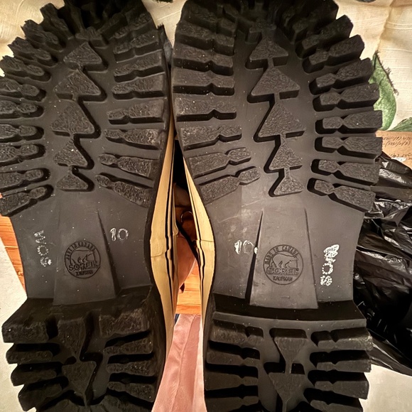 SOREL Caribou Buff Ladies Waterproof Boots NEW, Women's Size 10 - Picture 8 of 9